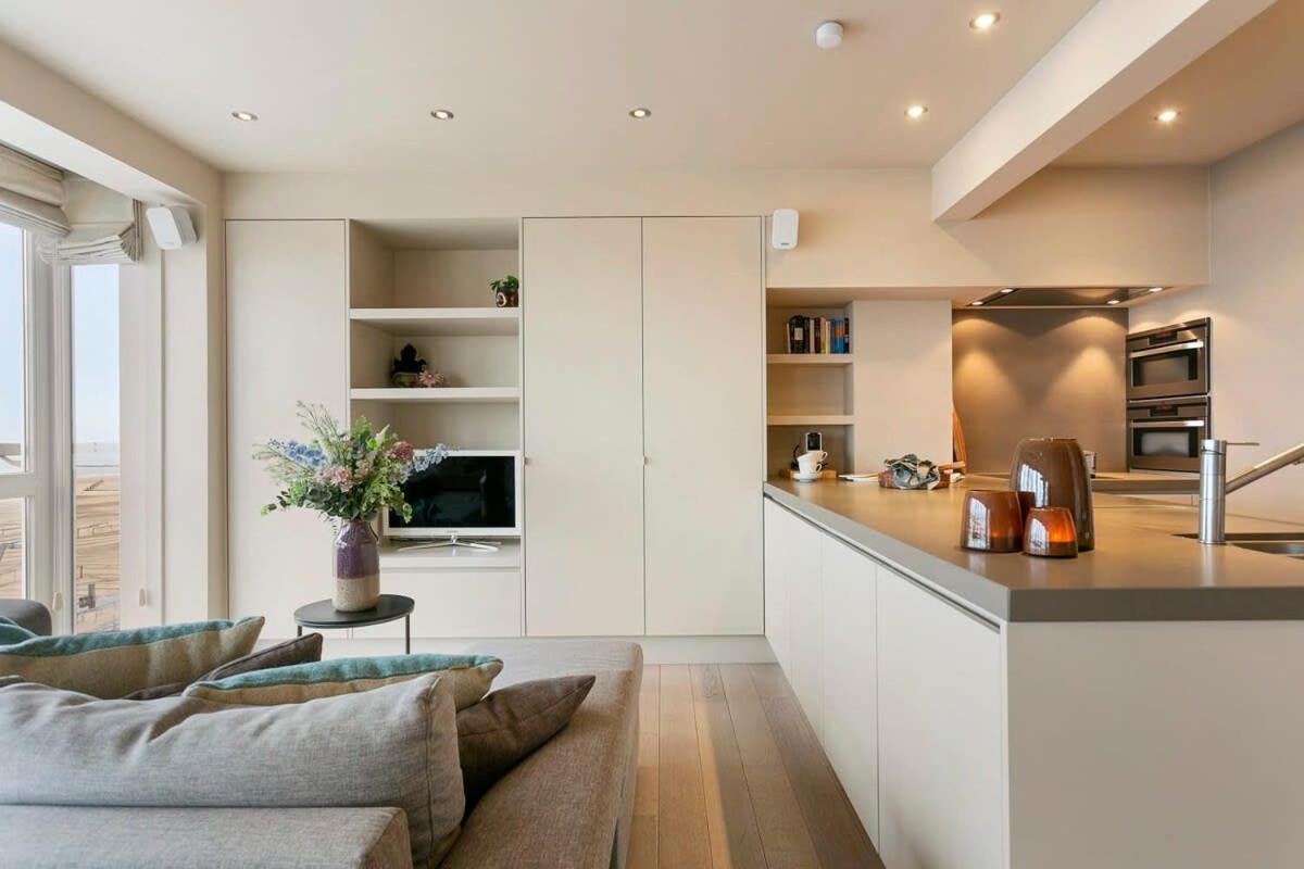 Huswell - Unique Apartment With Sea-View Near The Center Knokke-Heist Bagian luar foto