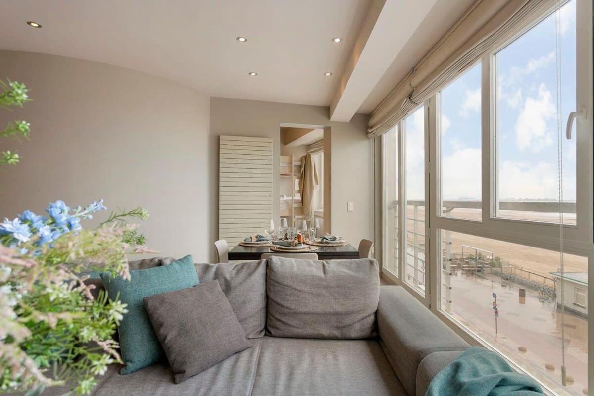 Huswell - Unique Apartment With Sea-View Near The Center Knokke-Heist Bagian luar foto