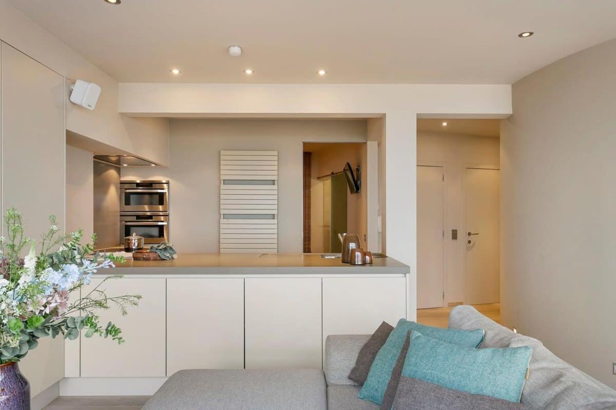 Huswell - Unique Apartment With Sea-View Near The Center Knokke-Heist Bagian luar foto